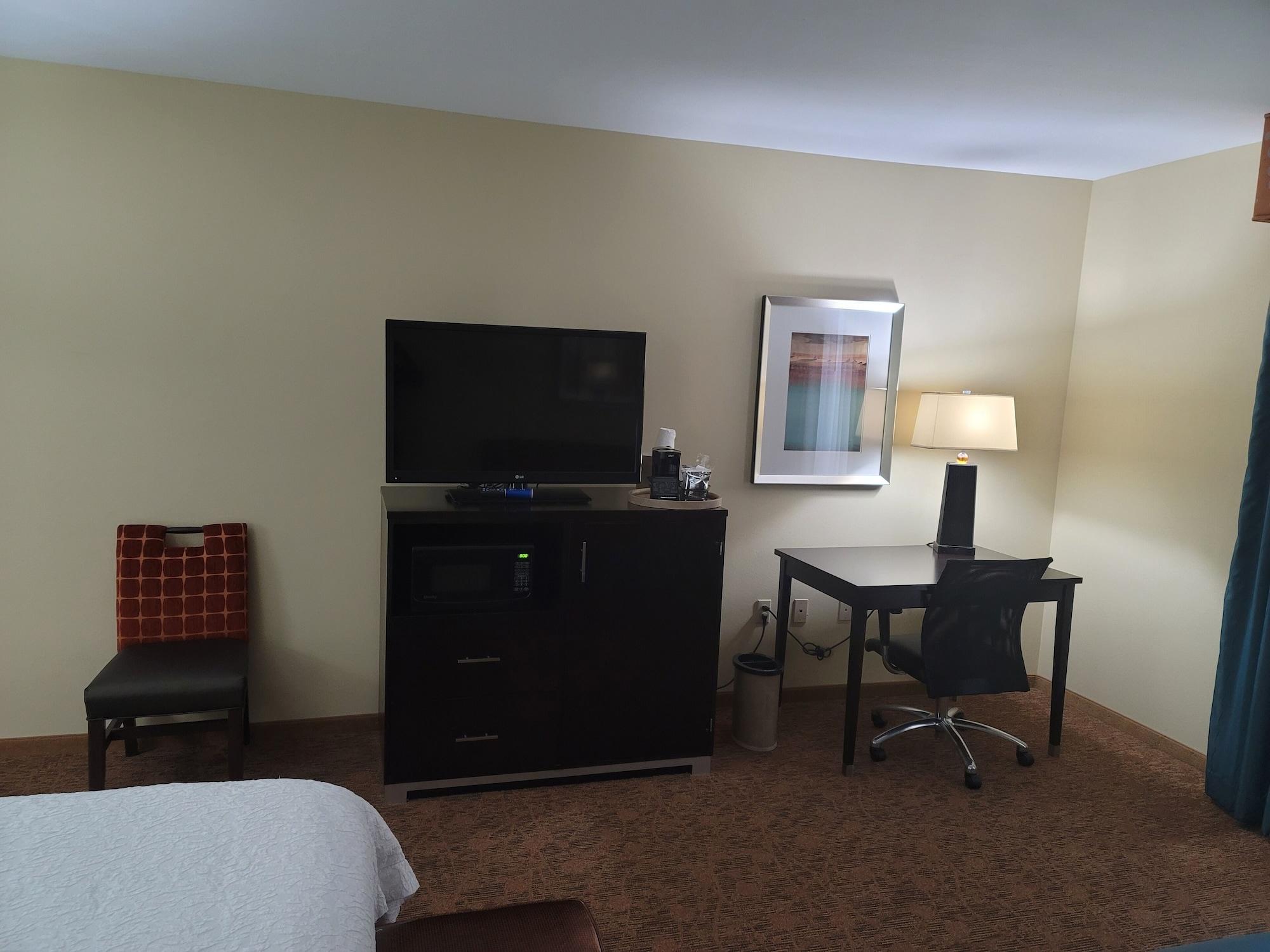 Hampton Inn Austin Oak Hill Екстериор снимка