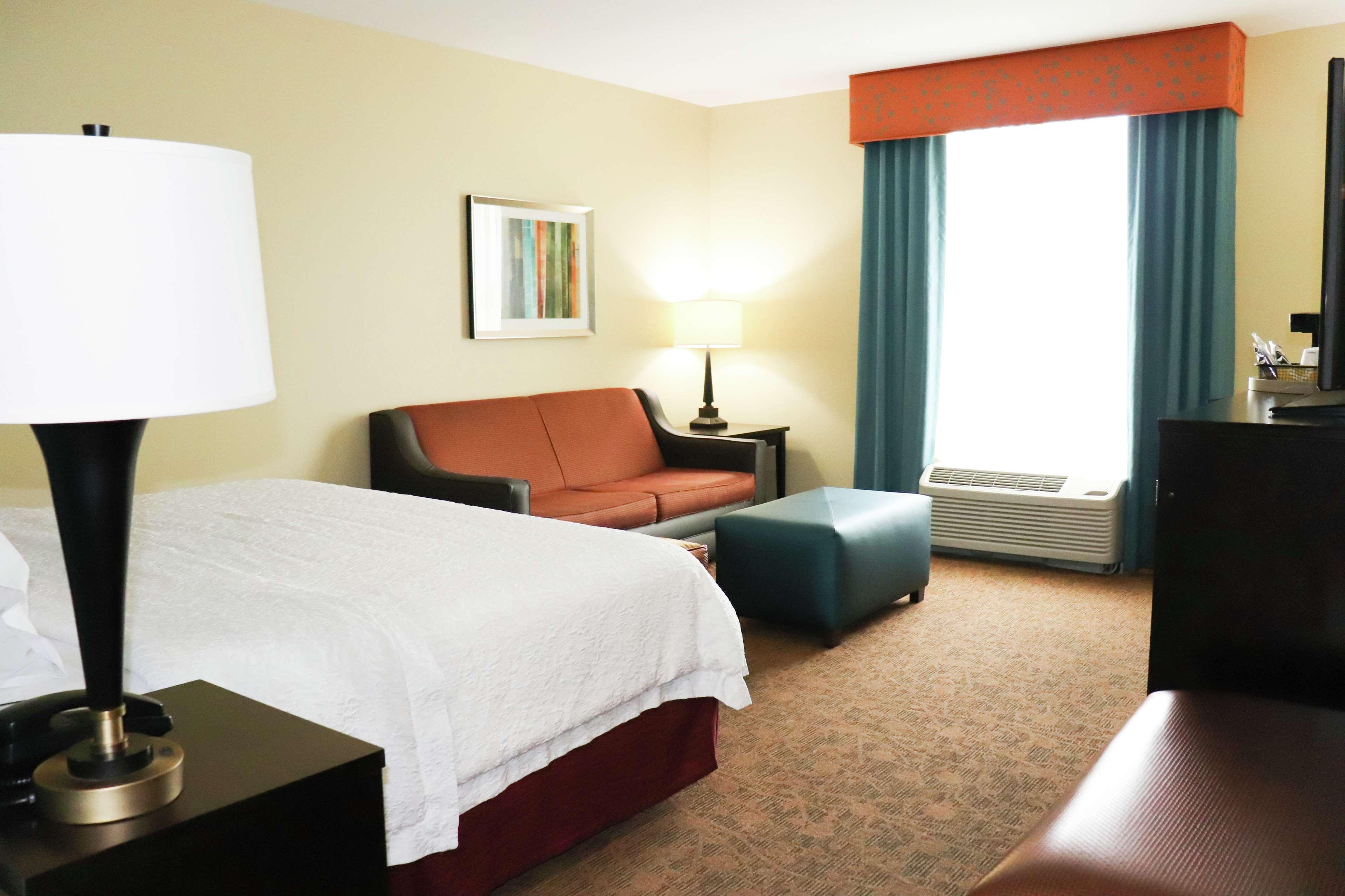 Hampton Inn Austin Oak Hill Екстериор снимка